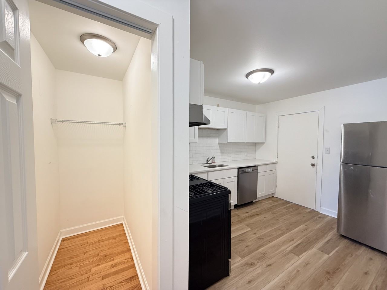 9606 Golf Terrace Road, #1W - Photo 6 of 38