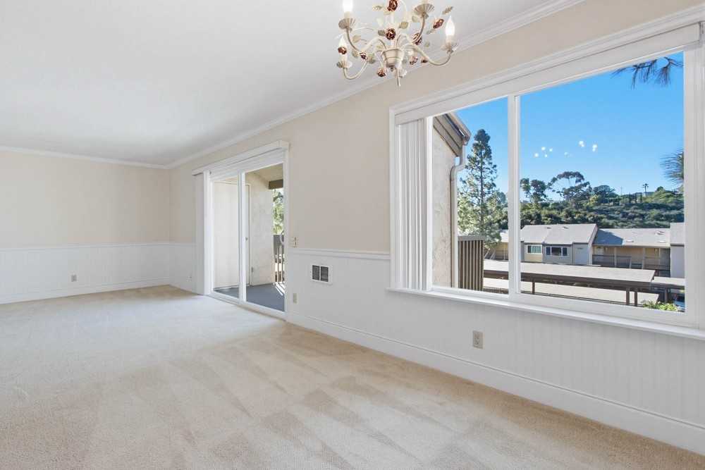 8571 Villa La Jolla Dr #K - Photo 2 of 9