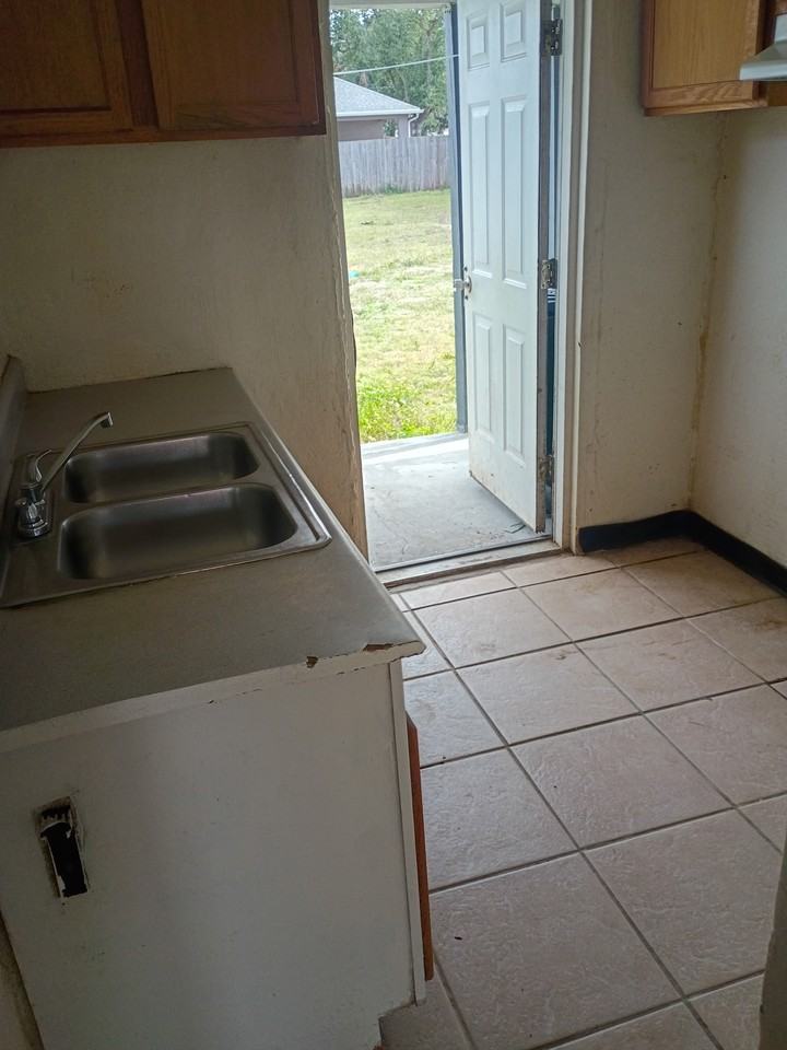 242 C St #242CSTREET - Photo 5 of 8