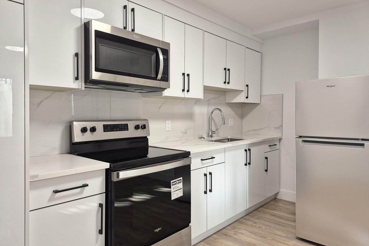 2715 201 Street - Photo 2 of 13