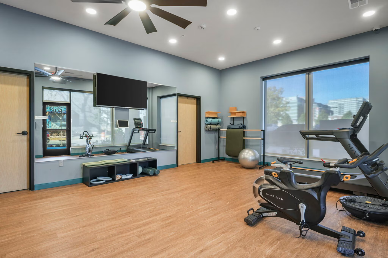 Irwin North - Photo 7 of 50