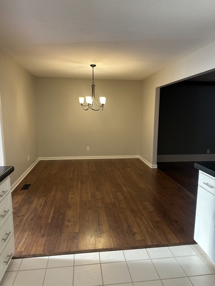 1817 Gingham Ln #1 - Photo 5 of 20