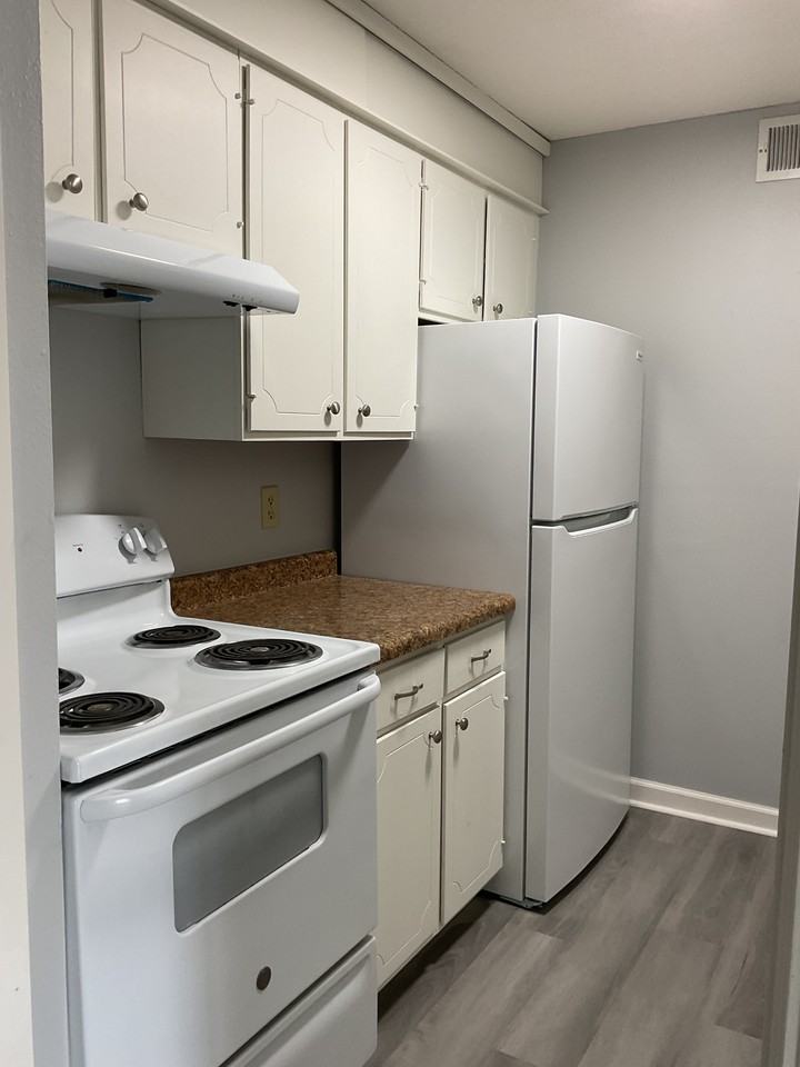 210 19th St Ne #20 - Photo 2 of 18