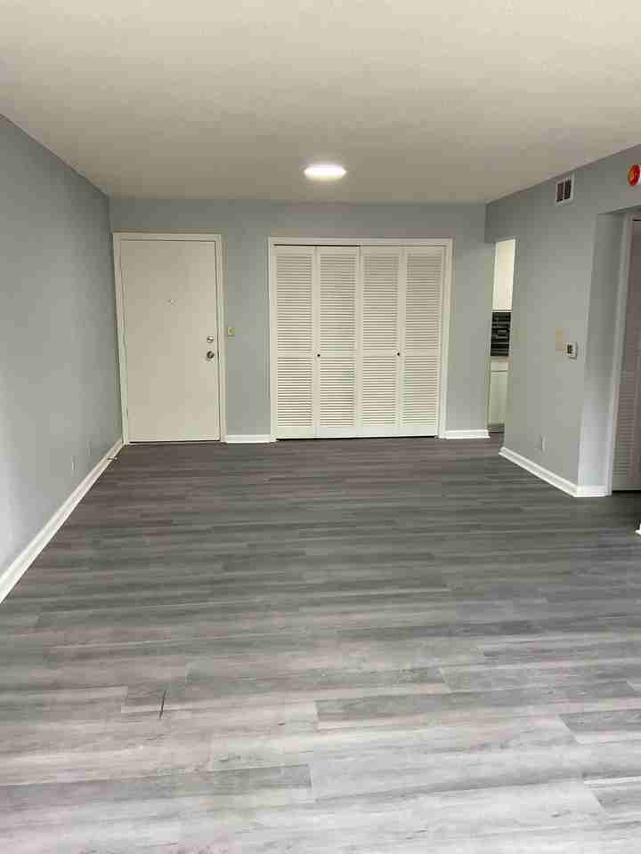 210 19th St Ne #20 - Photo 4 of 18