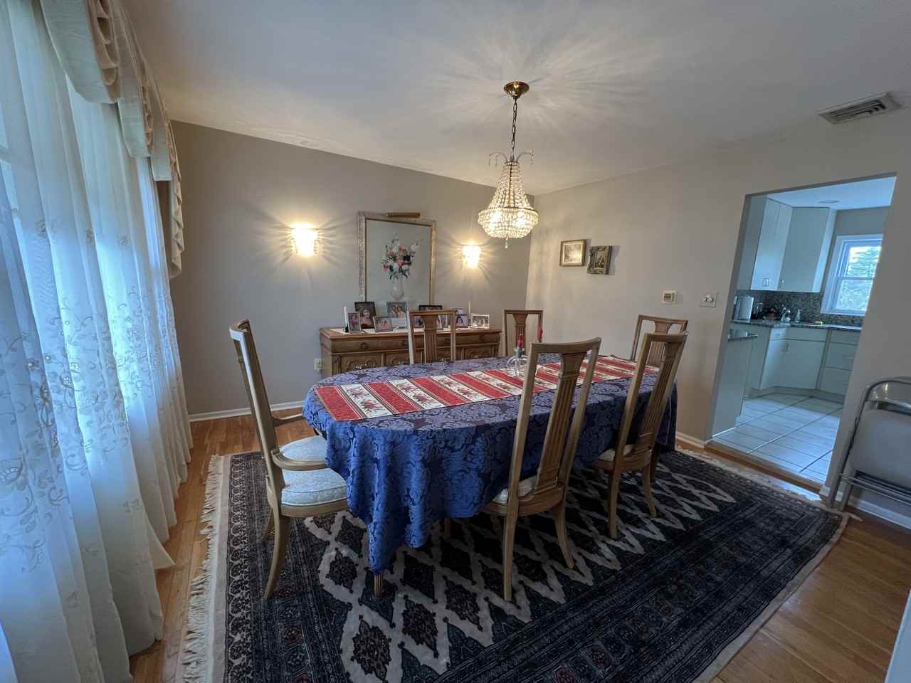 5 Glenn Dr #1 - Photo 4 of 38