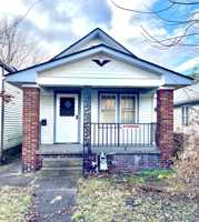 featured image of 213 E Oregon St #1