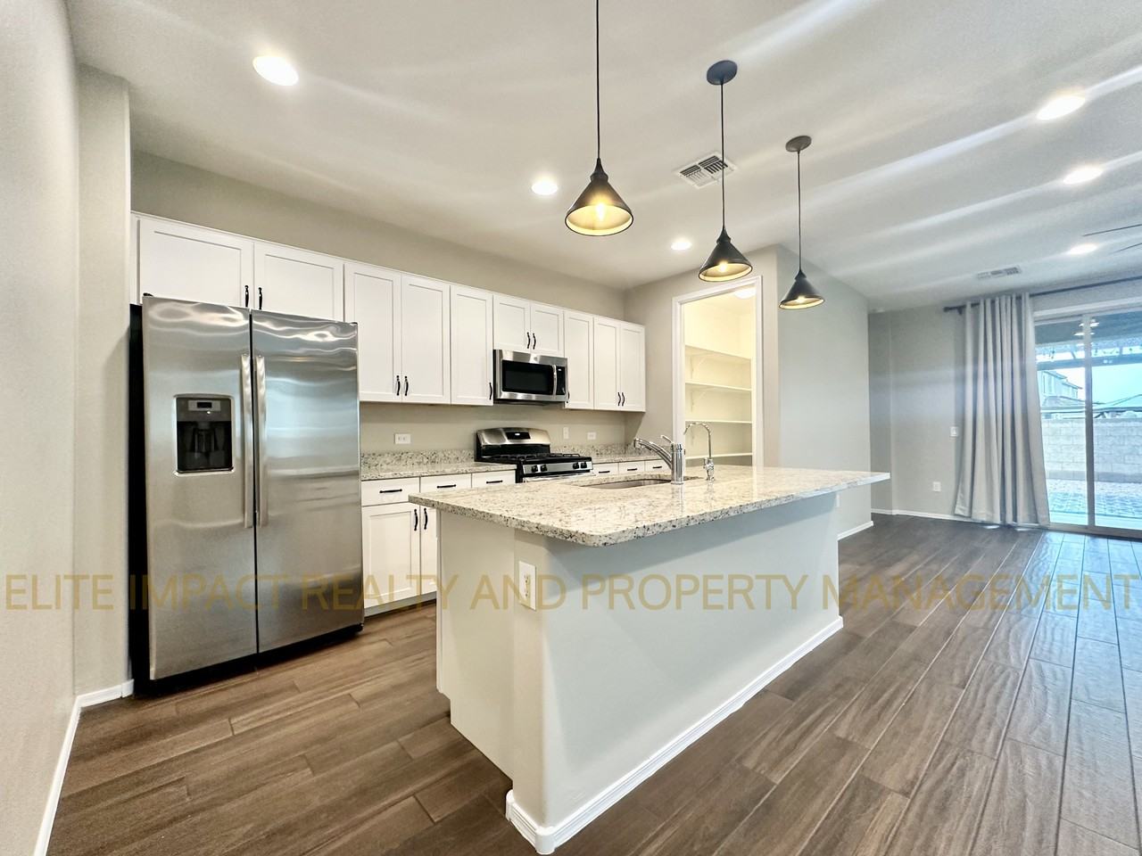 6514 E Via Arroyo Azul #1 - Photo 7 of 28