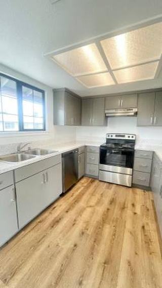 7511 N 1st St - Photo 7 of 11