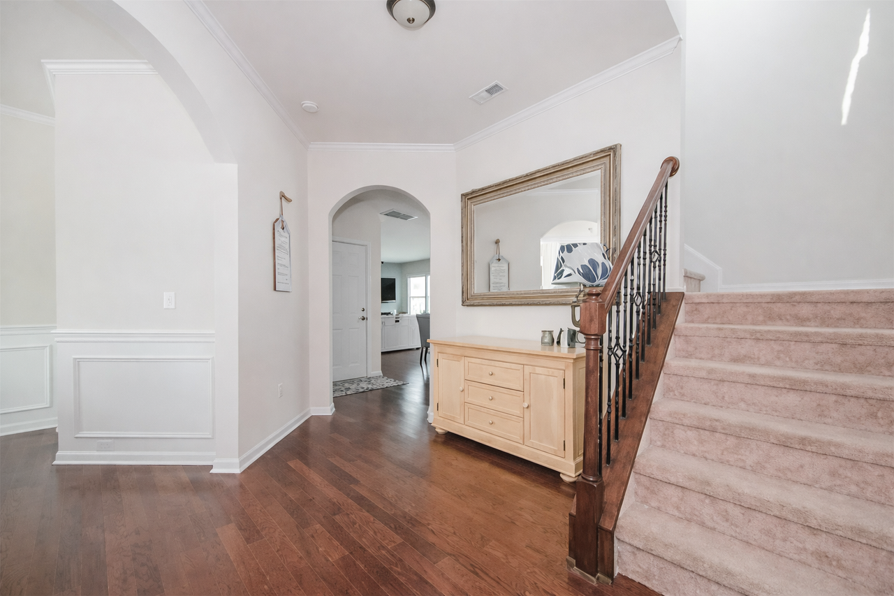 10391 Hillsborough St #1 - Photo 4 of 21