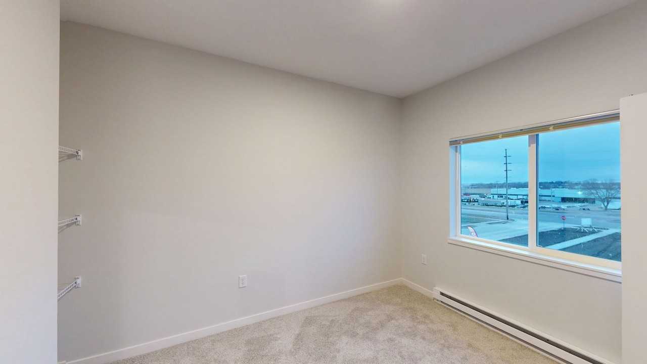 Overlook Apartments - Photo 7 of 32