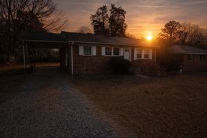 featured image of 310 Bruce St #1