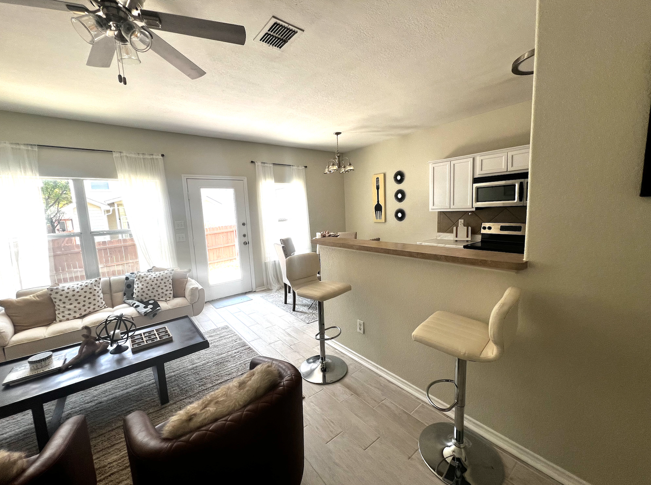 4142 Saint Charles Bay - 1 #1 - Photo 3 of 12