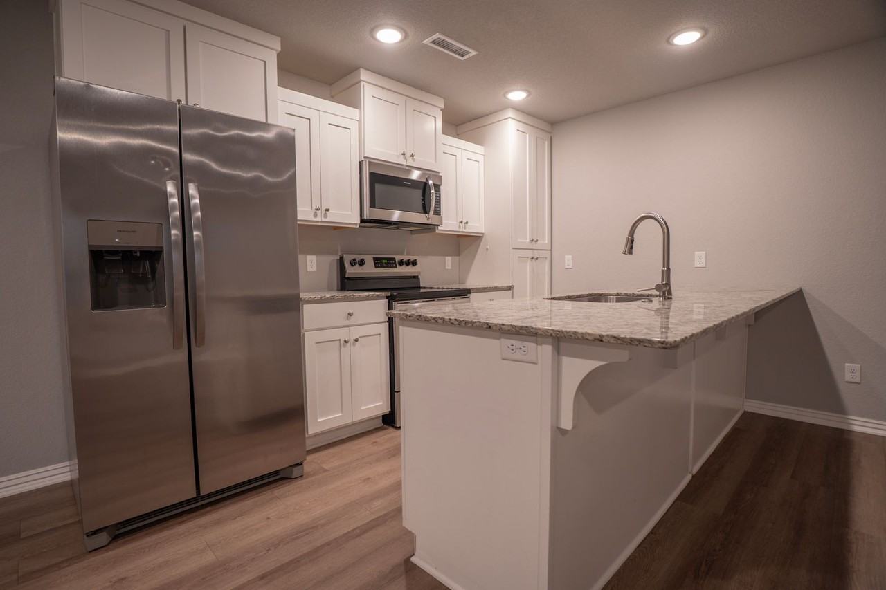 204 Industrial Park Rd #2 - Photo 7 of 21