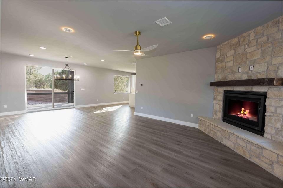 4910 W Mountain Hollow Loop #1 - Photo 2 of 22