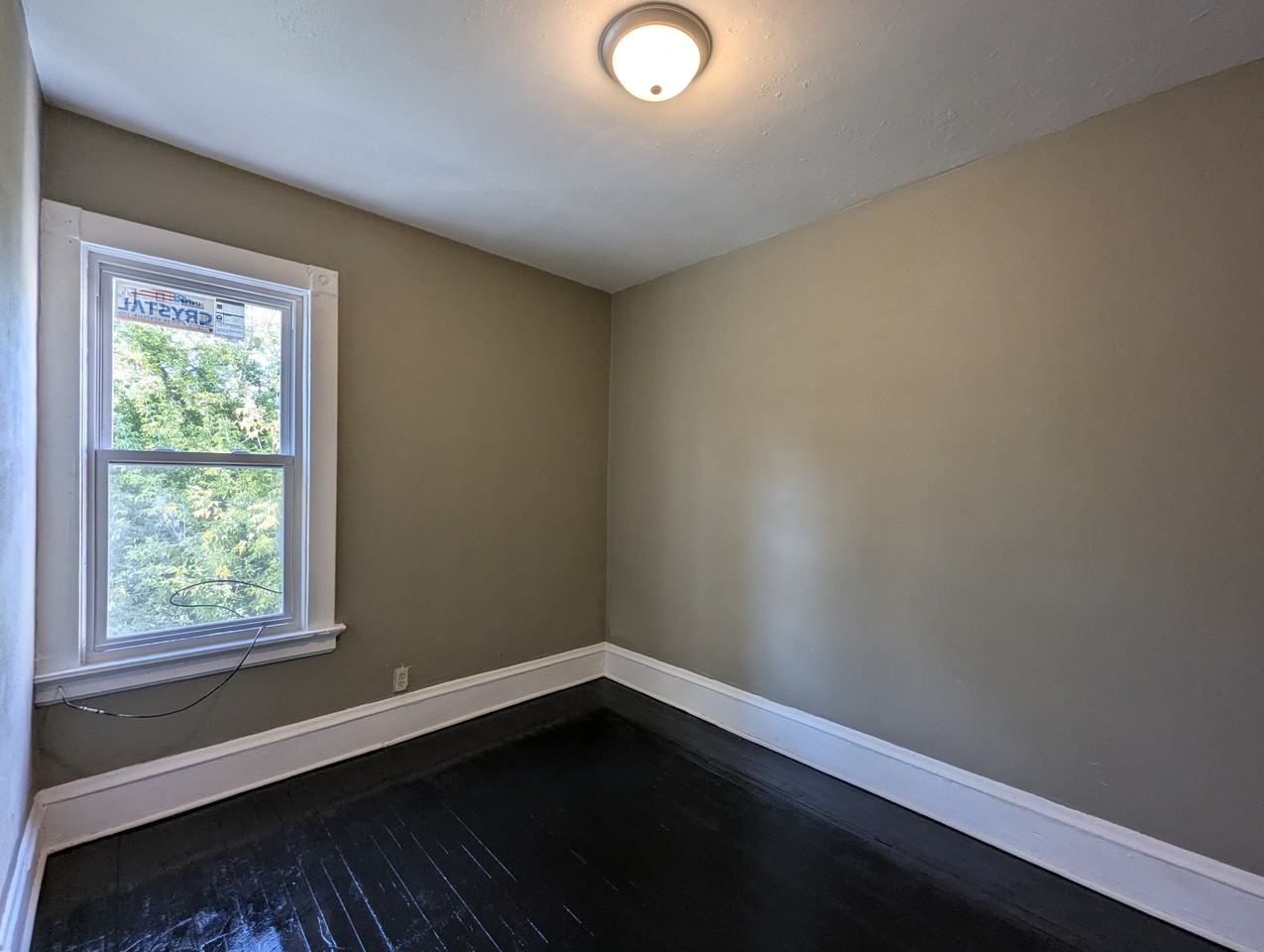 2541 N 34th St #2 - Photo 2 of 10