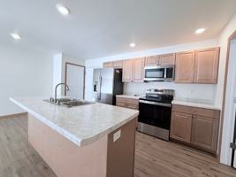 featured image of 400 Larkin St