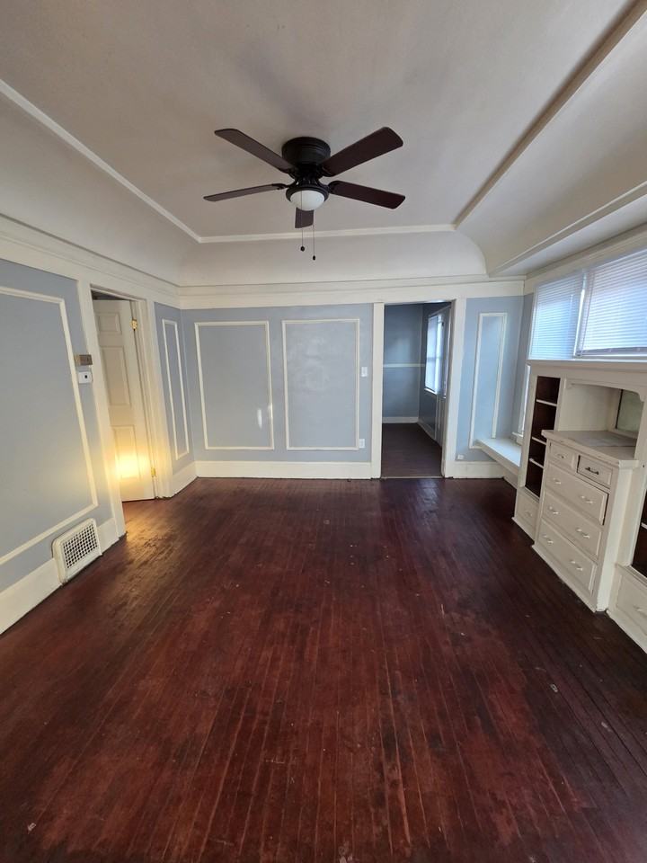 2508 N 50th St #2 - Photo 2 of 8