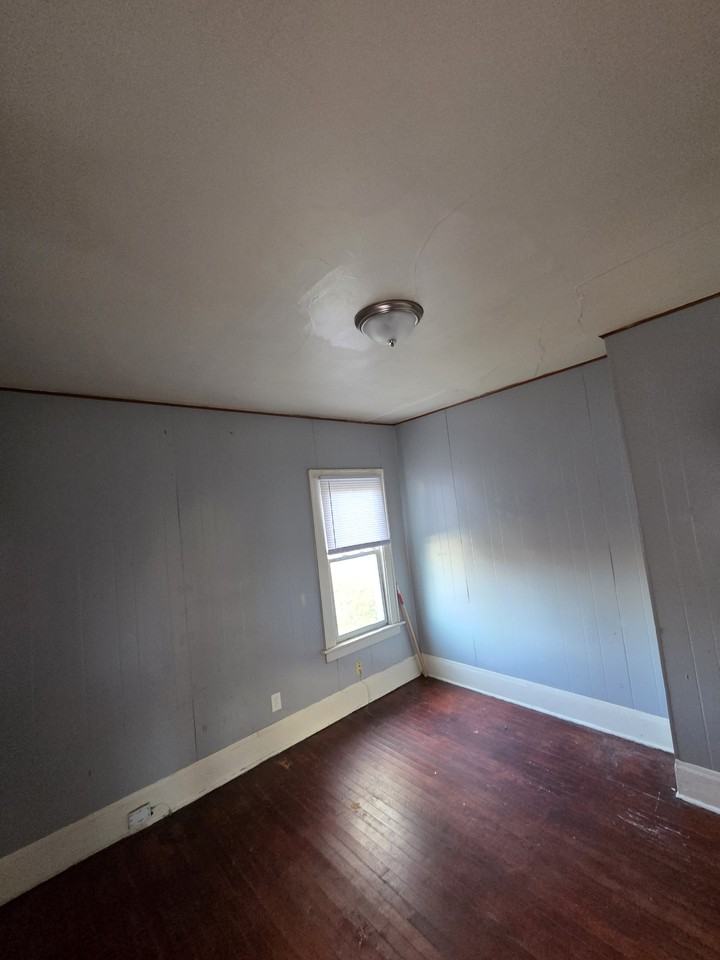 2508 N 50th St #2 - Photo 6 of 8