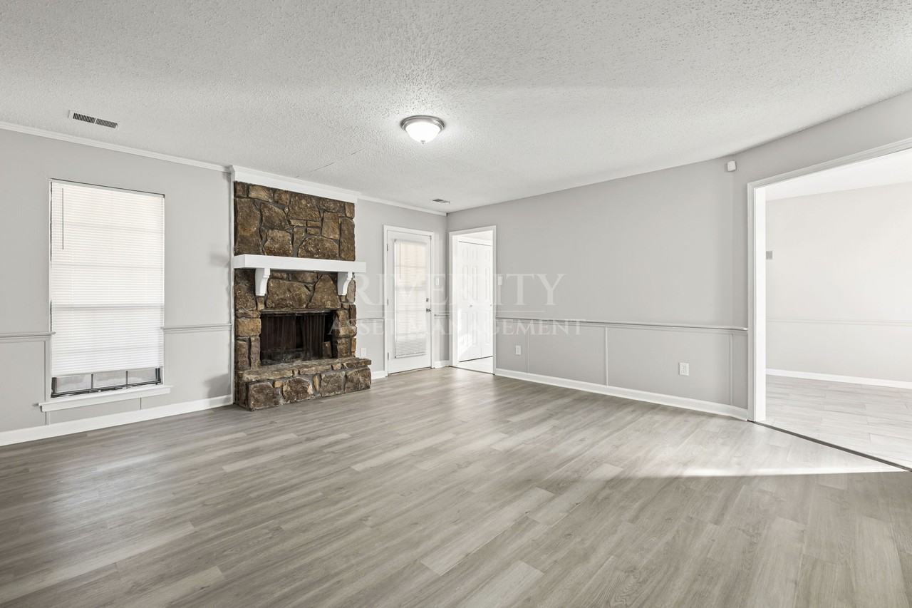 4638 Ross Rd #1 - Photo 7 of 21