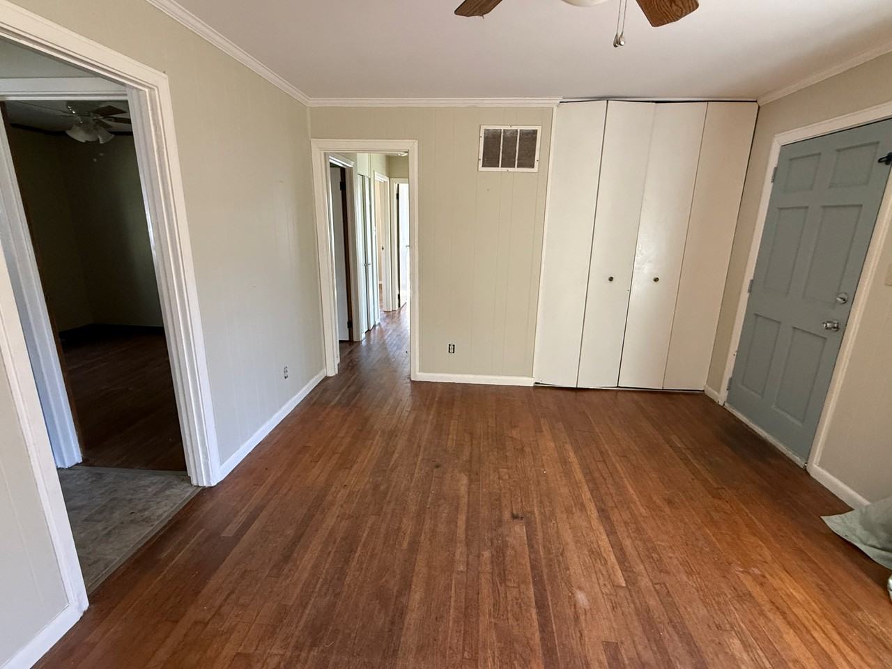 406 Meadow Ln #1 - Photo 5 of 11