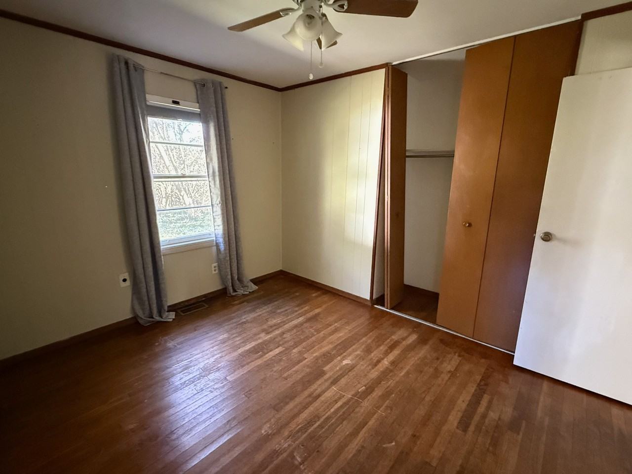 406 Meadow Ln #1 - Photo 6 of 11