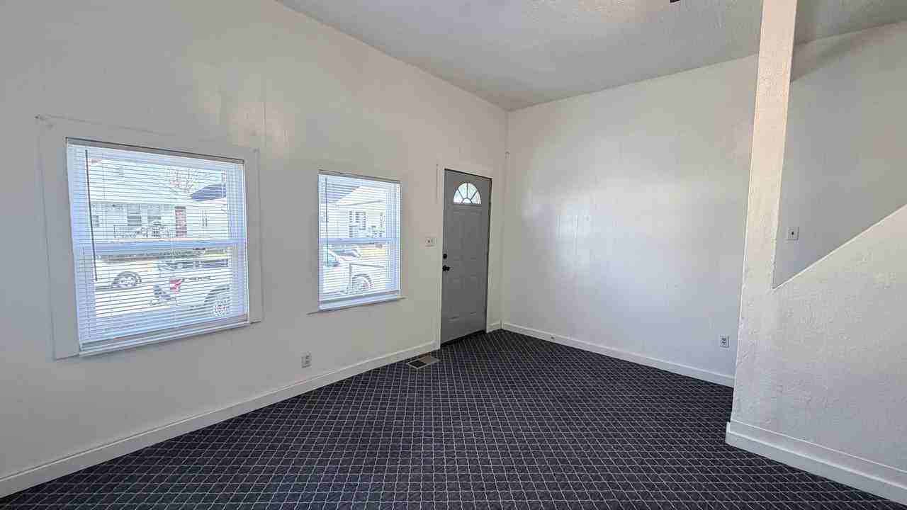 1016 N Elliott St #A - Photo 2 of 7