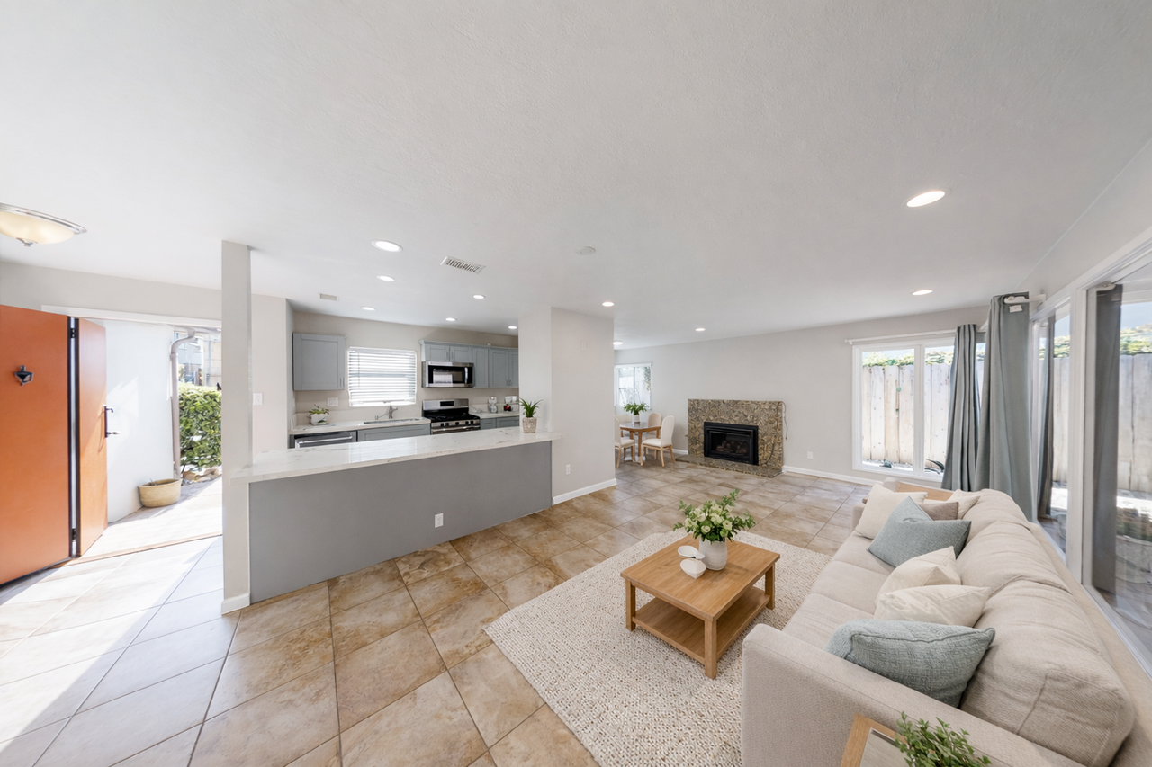 5237 Tipton St - Photo 2 of 21