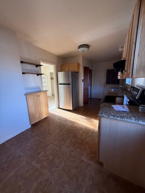 2616 Scott St #1 - Photo 6 of 8