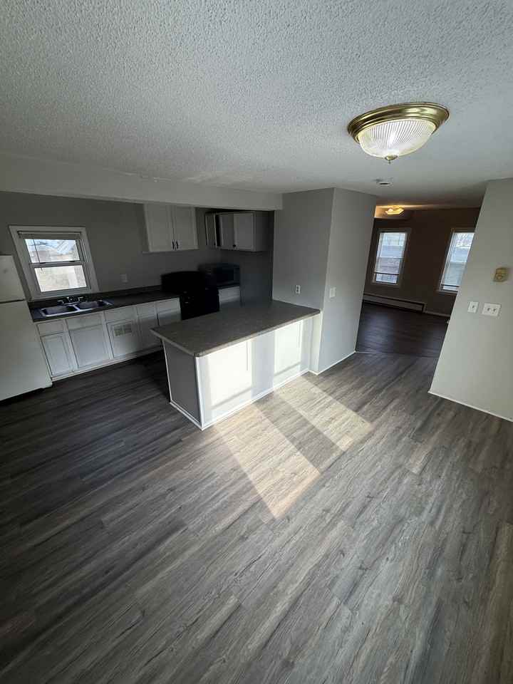 951 Marion St #2 - Photo 2 of 9