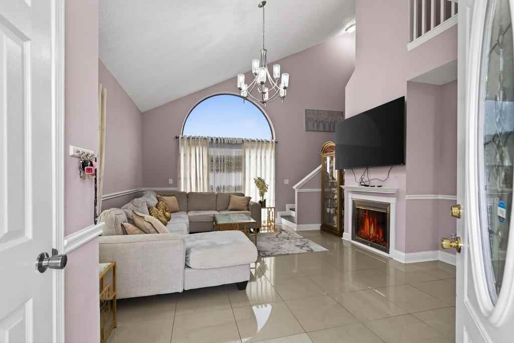 10523 Broomsedge Ct #1 - Photo 3 of 41