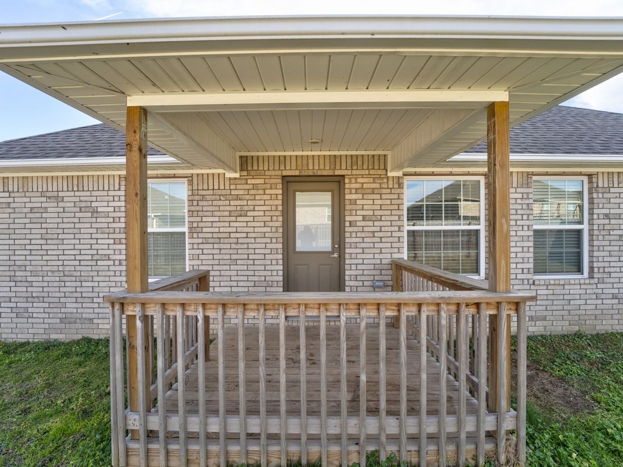 2208 Brown Bear Ln #1 - Photo 4 of 23