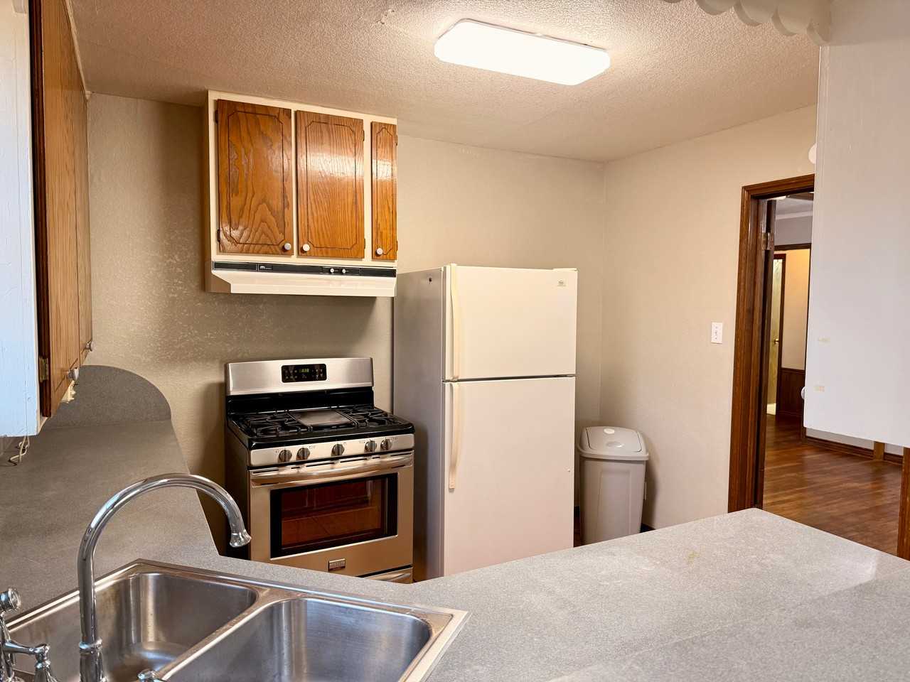 1406 N 2nd St #1 - Photo 6 of 19