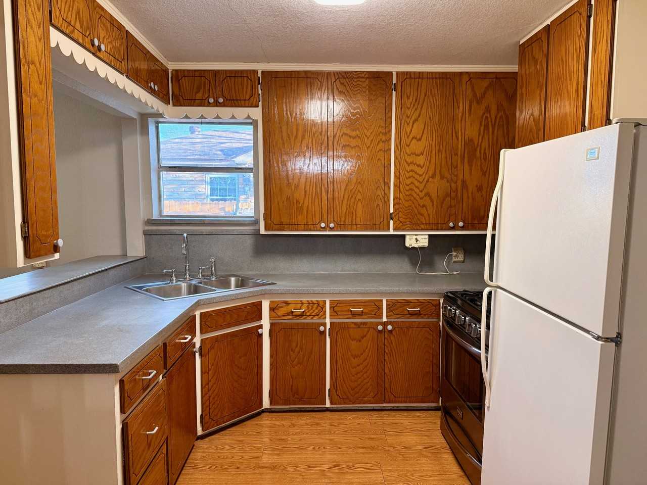 1406 N 2nd St #1 - Photo 7 of 19