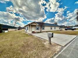 featured image of 122 Grovehill Ave #1