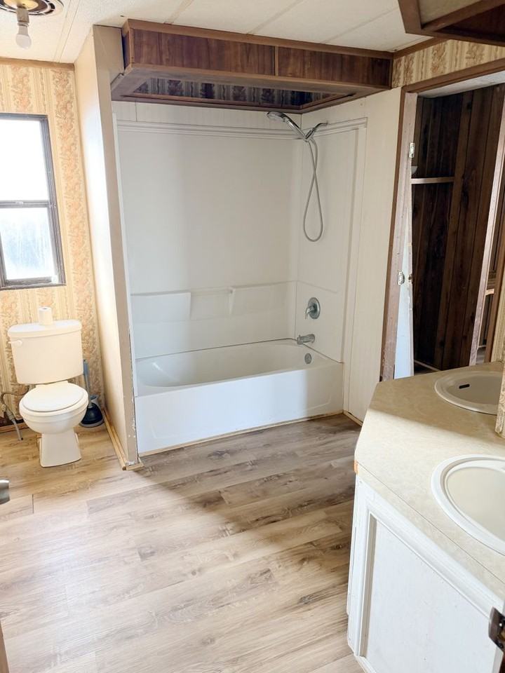 900 Eve Dr - Photo 5 of 8