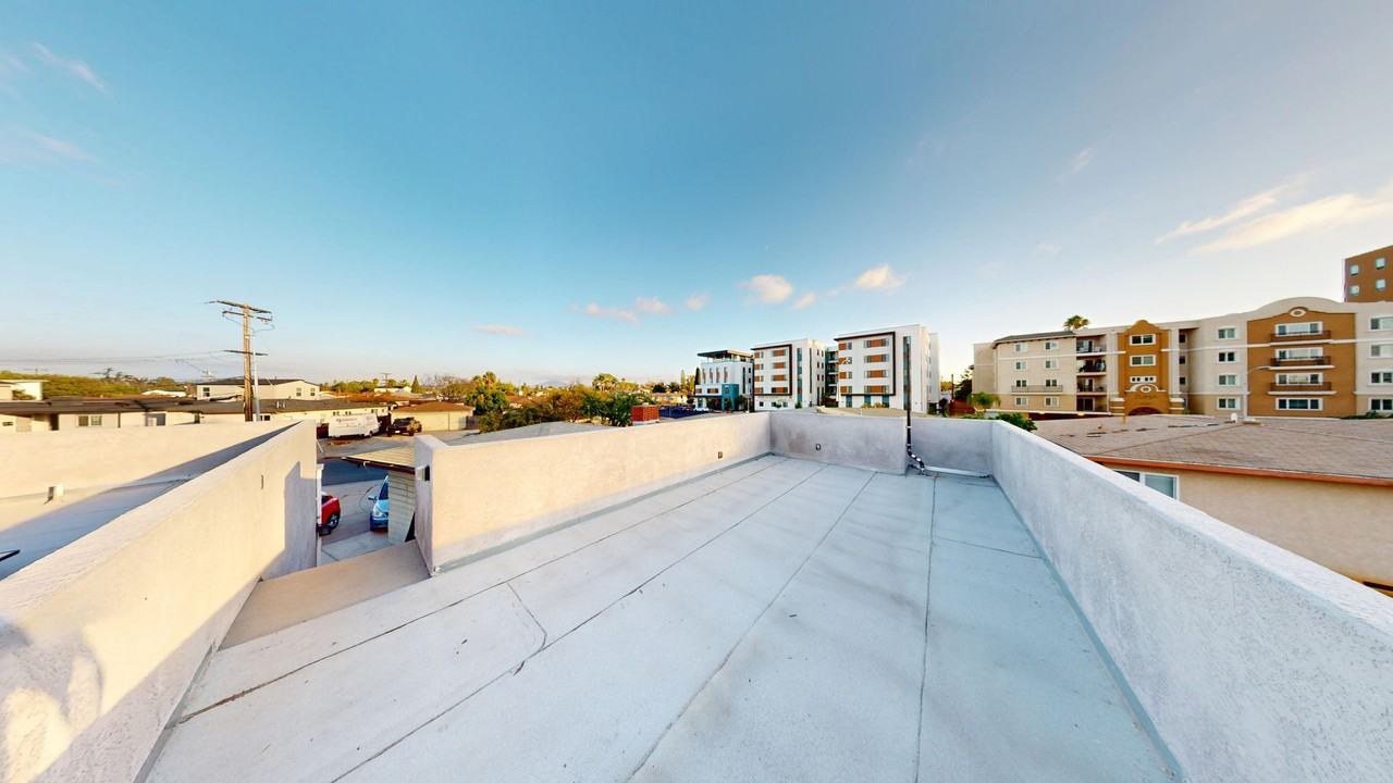 5106 E Falls View Dr - Photo 5 of 19