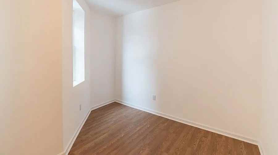 6110 Sansom St #1 - Photo 6 of 14