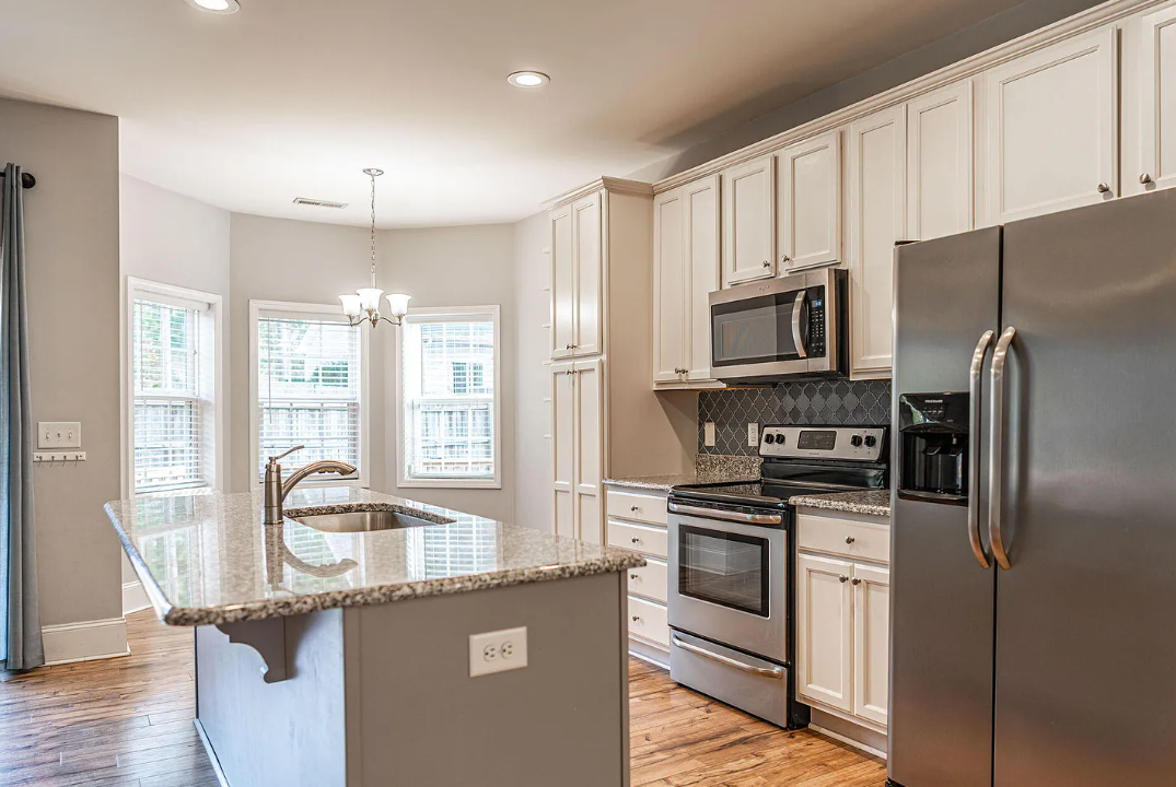 2 Sawmill Ct #1 - Photo 6 of 31