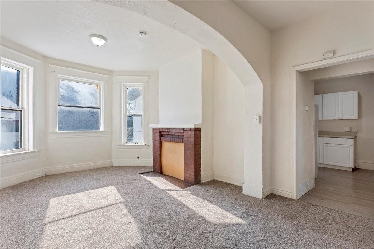 2547 Adams Ave #2 - Photo 4 of 20