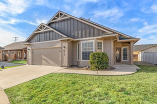 911 N Scottish St #1 - Photo 1 of 1