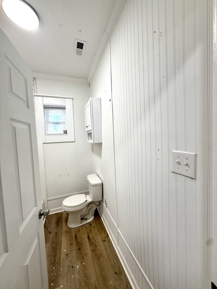 410 Law St #1 - Photo 4 of 11