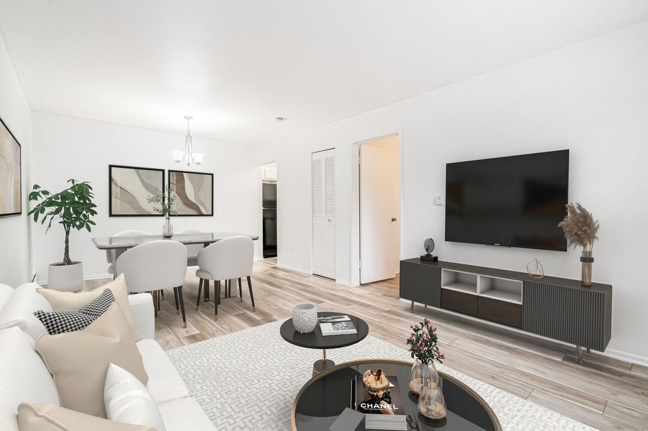 Lindsay Court Apartments - Photo 2 of 50