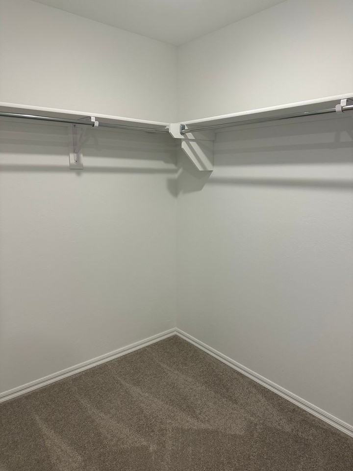 1217 Meadow Brook Dr - Photo 7 of 25