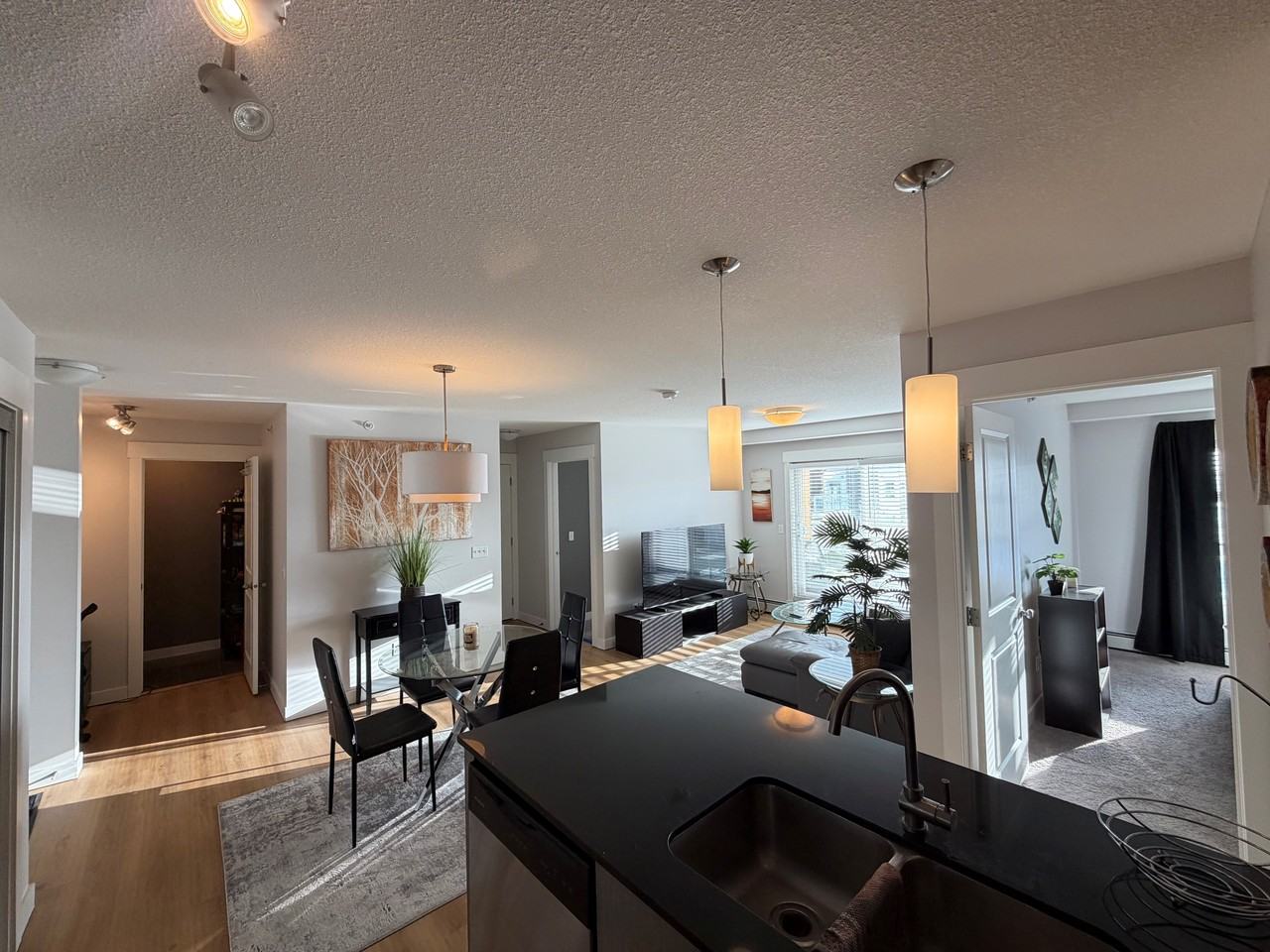 240 Skyview Ranch Rd NE - Photo 3 of 13