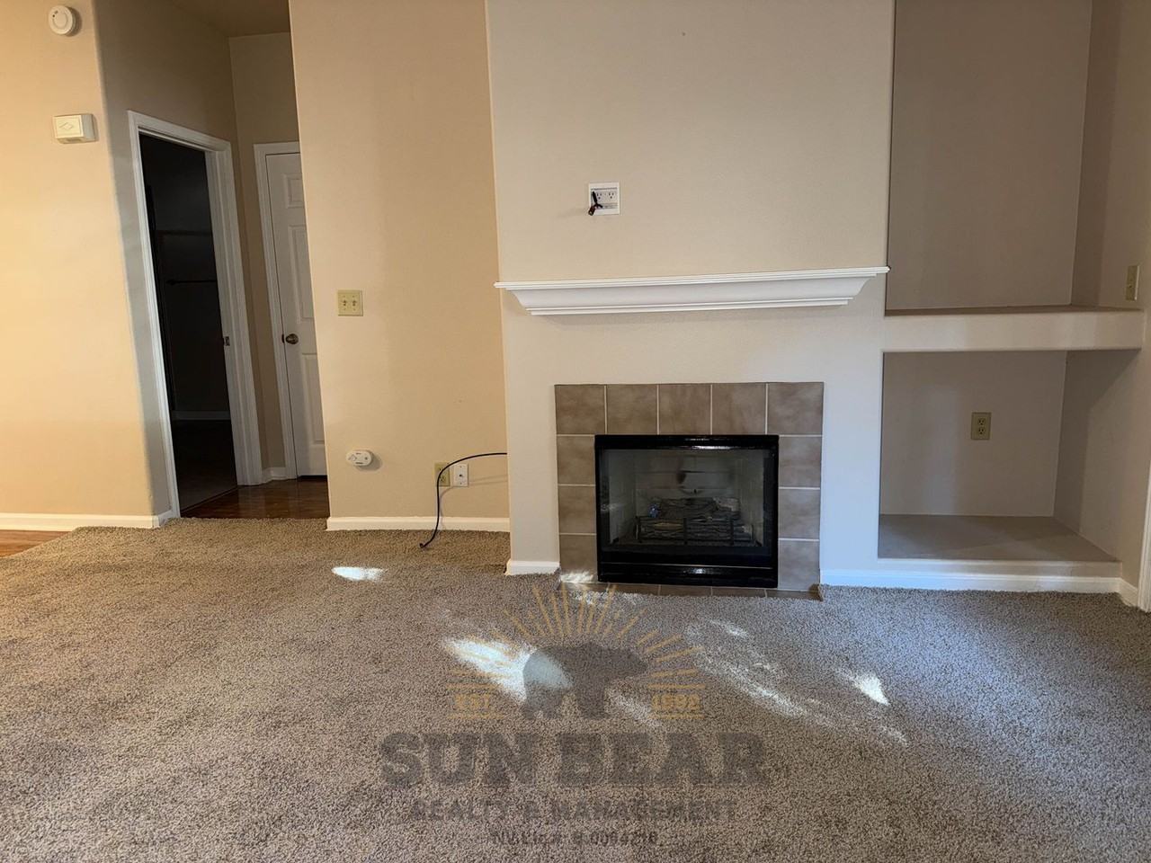 900 S Meadows Pkwy - Photo 3 of 24