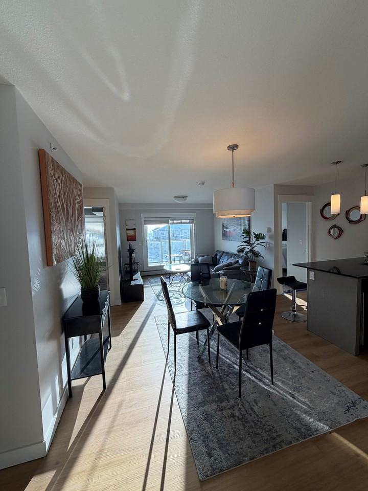 240 Skyview Ranch Rd NE - Photo 4 of 13