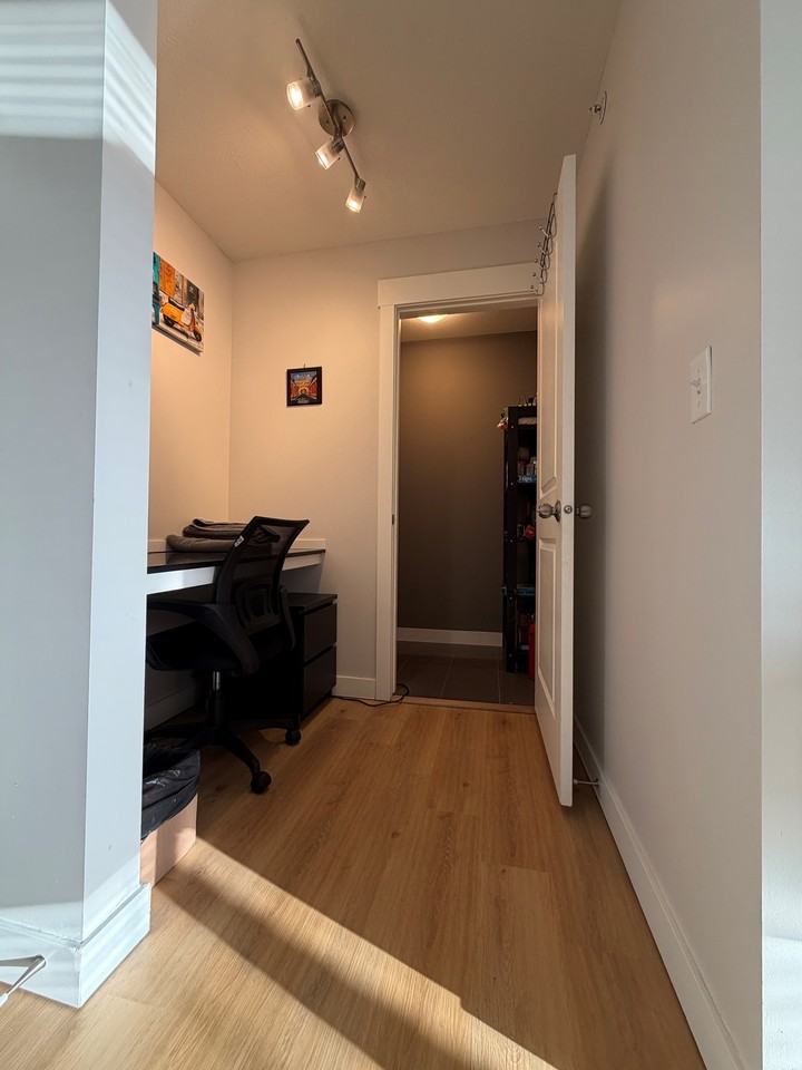 240 Skyview Ranch Rd NE - Photo 6 of 13