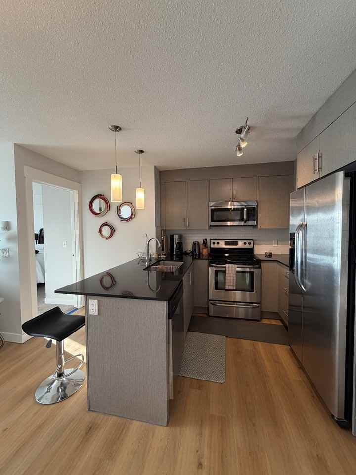 240 Skyview Ranch Rd NE - Photo 7 of 13