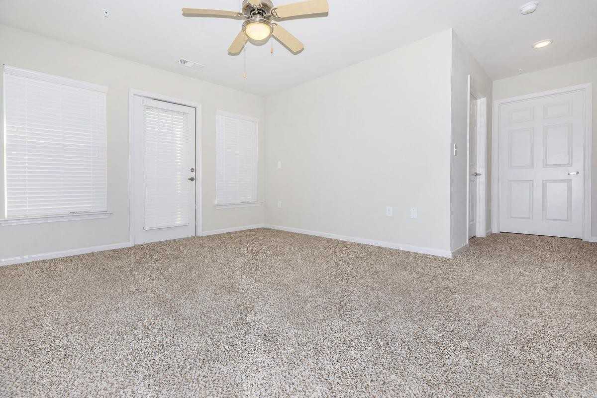 601 Spur 316 - Photo 3 of 27