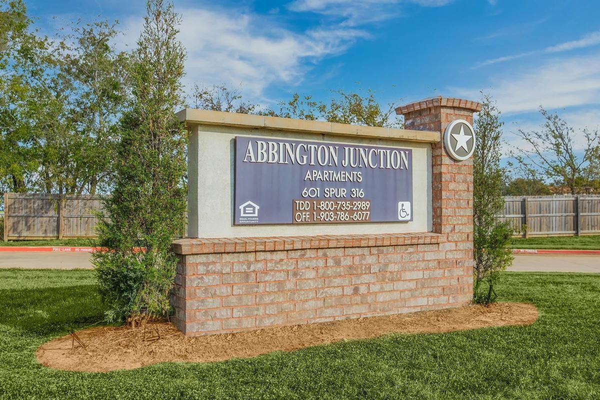 601 Spur 316 - Photo 6 of 27